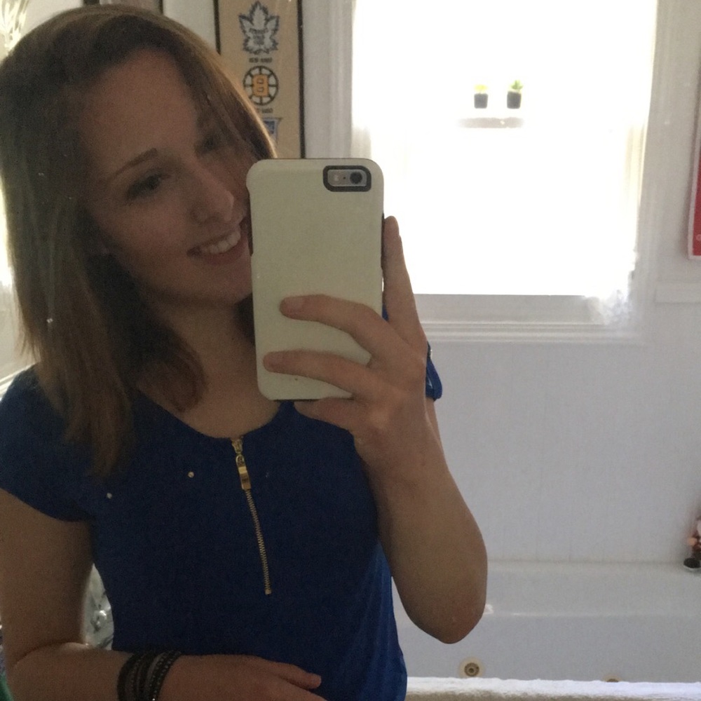 Meet your Posher, Abby